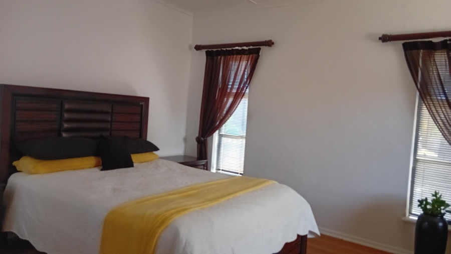 4 Bedroom Property for Sale in Parkersdorp Western Cape